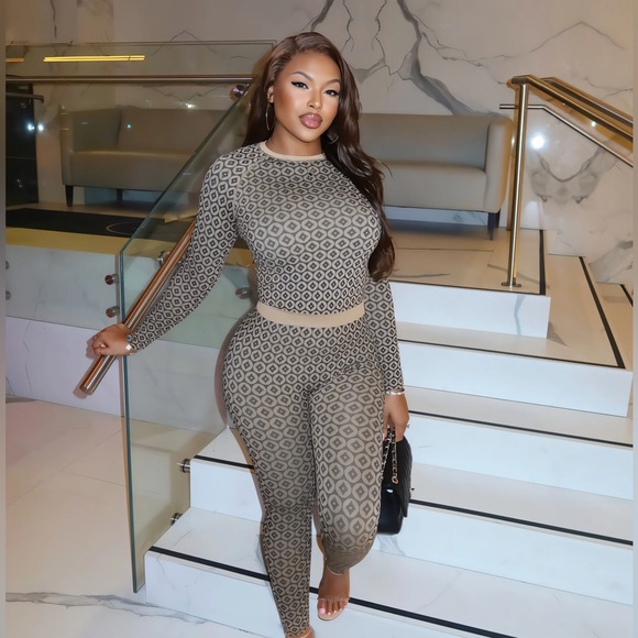 ZARA THERMOLITE THERMAL JACQUARD shirt and LEGGINGS SKI COLLECTION - Picture 6 of 6